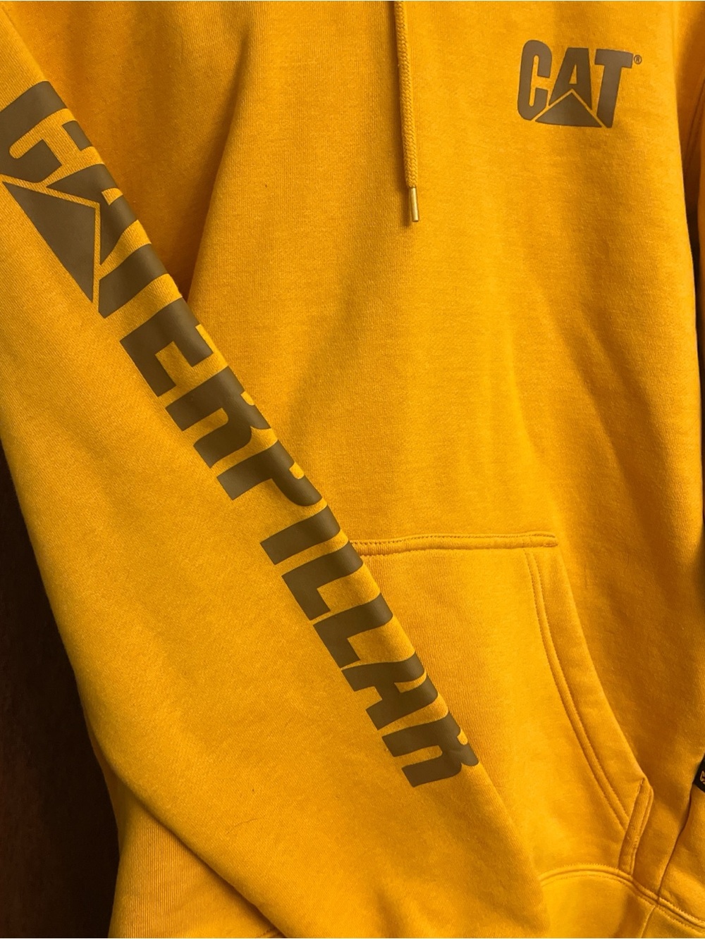 Caterpillar golden Yellow Pullover Hoodie with CAT Chest Logo - Picture 4 of 6